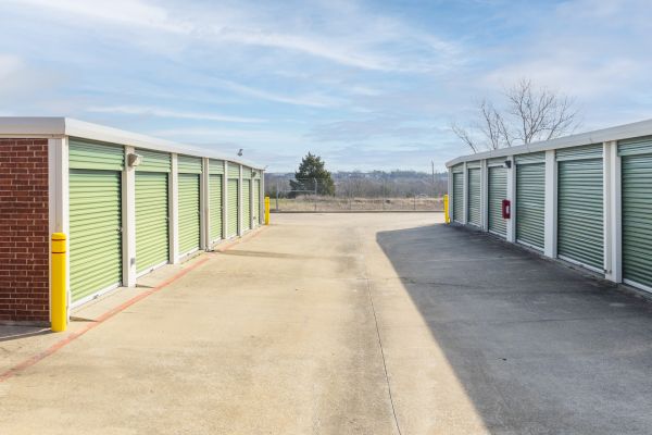 Devon Self Storage - 9108 - Interstate - Interstate 30