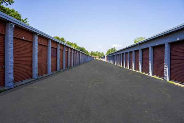 Devon Self Storage - 9125 - Lakewood - 257 West Lakewood Boulevard