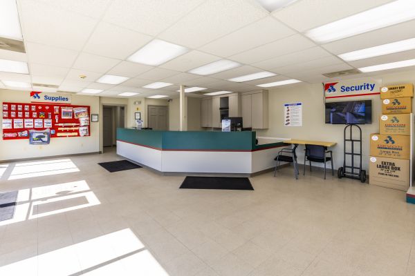 Devon Self Storage - 9139 - Lemay Ferry - 4533 Lemay Ferry Road