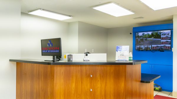 Devon Self Storage - 9110 - Moriarty - 7777 Moriarty Road