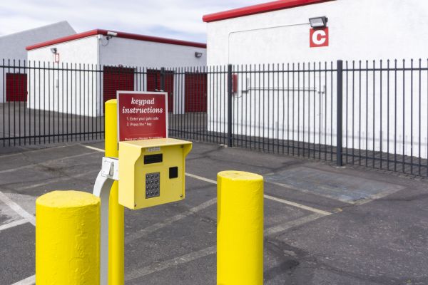Devon Self Storage - 9128 - Mesa - 240 East Southern Avenue