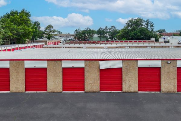 Devon Self Storage - 9117 - Getwell - 3577 New Getwell Road