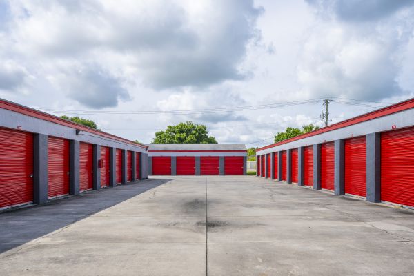 Devon Self Storage - 9164 - Okeechobee - 2190 Florida 70