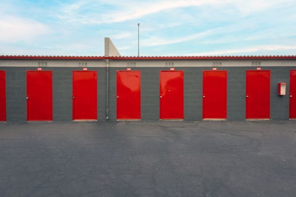 Devon Self Storage - 9127 - Budget Phoenix - 4010 West Indian School Road