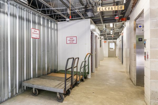 Devon Self Storage - 9138 - Tewksbury - 720 Main Street
