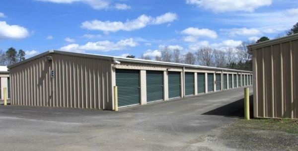 Eagle Guard Self Storage - South Pickens - 1370 Canton Road