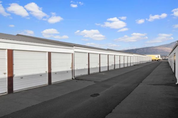 BuxBear Storage Medford 3030 Bullock Road - 3030 Bullock Road