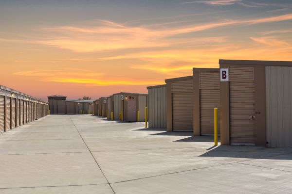 BuxBear Storage Roseville - 4351 Westpark Drive