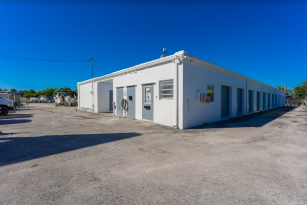 Mizner Storall of Boynton Beach 24/7 Storage & Parking - 125 Northwest 31st Terrace