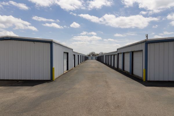 KO Storage of Granbury - 2200 Fall Creek Hwy - 2200 Fall Creek Highway