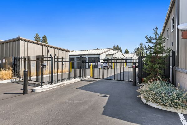 US Storage Centers - Bend - Powers - 20230 Powers Road