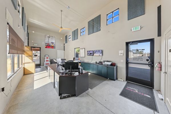 US Storage Centers - Bend - Powers - 20230 Powers Road