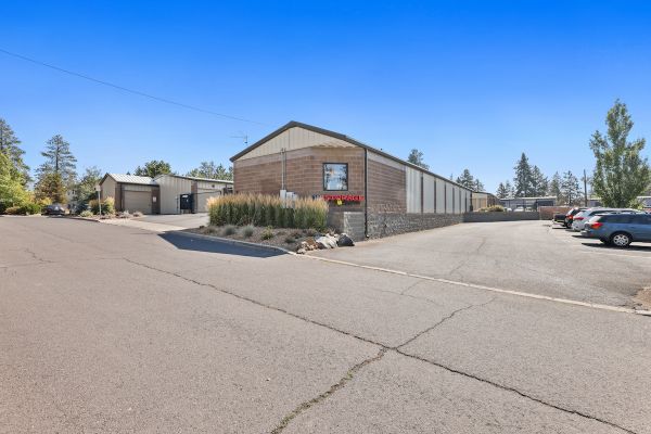 US Storage Centers - Bend - Cleveland - 345 Southeast Cleveland Avenue