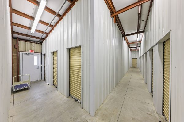 US Storage Centers - Bend - Cleveland - 345 Southeast Cleveland Avenue