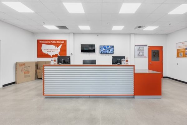 Public Storage - Suwanee - 700 Northbrook Pkwy - 700 Northbrook Pkwy