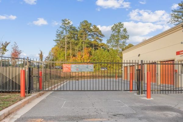 Public Storage - Suwanee - 700 Northbrook Pkwy - 700 Northbrook Pkwy