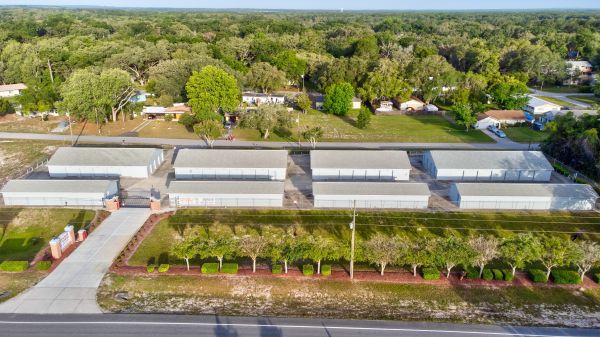 Stockpiles Self Storage - 4437 Treiman Boulevard