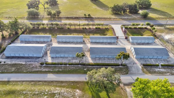 Stockpiles Self Storage - 4437 Treiman Boulevard