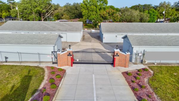 Stockpiles Self Storage - 4437 Treiman Boulevard