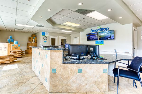 SmartStop Self Storage - Plantation - 10325 W Broward Blvd - 10325 West Broward Boulevard