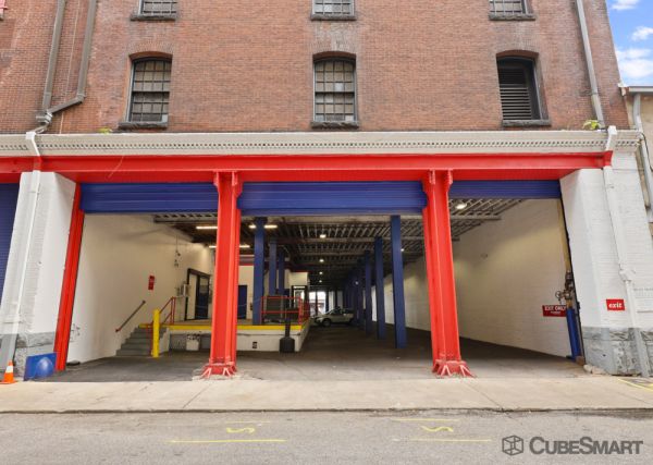 CubeSmart Self Storage - MD Baltimore Pleasant St - 211 East Pleasant Street
