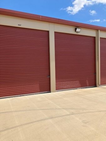 Clarksville Self Storage - Trenton - 2732 Trenton Road