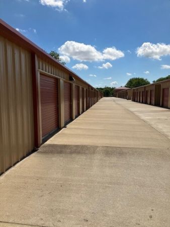 Clarksville Self Storage - Trenton - 2732 Trenton Road
