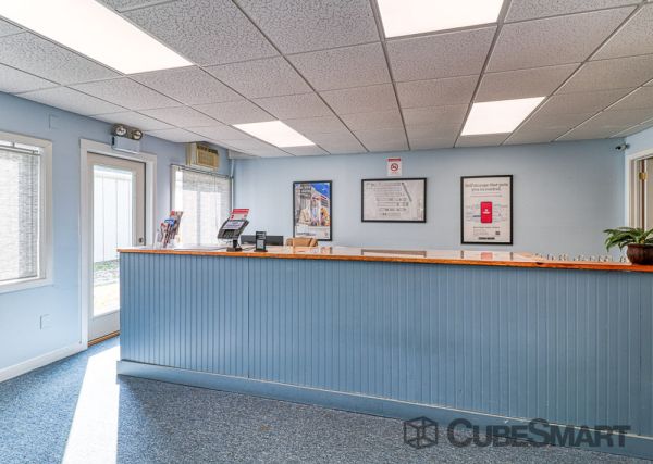 CubeSmart Self Storage - CT Old Lyme Shore Rd - 232 Shore Road