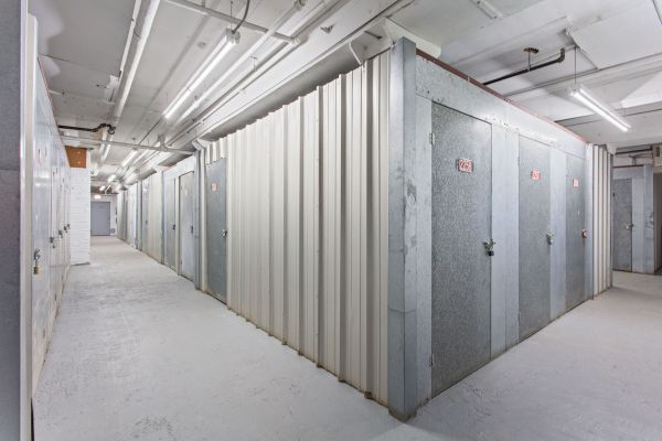 US Storage Centers - Chicago - Orleans - 1516 North Orleans Street