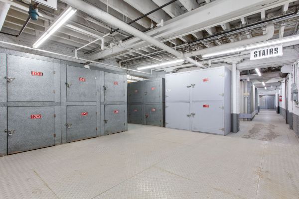 US Storage Centers - Chicago - Orleans - 1516 North Orleans Street