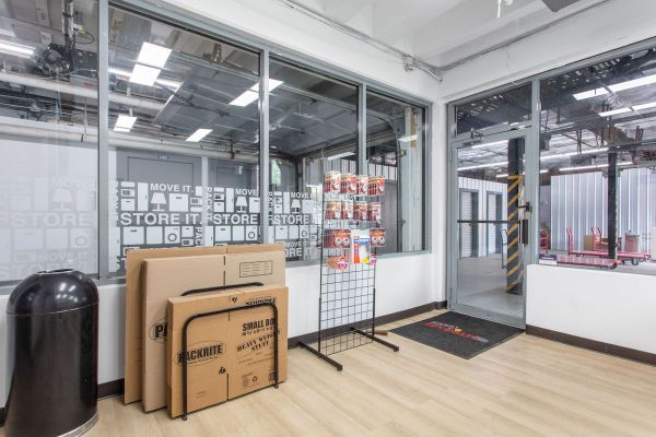 US Storage Centers - Chicago - Orleans - 1516 North Orleans Street