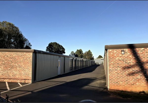 USA Storage Centers - Clemmons - 6359 Clementine Drive