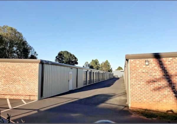 USA Storage Centers - Clemmons - 6359 Clementine Drive