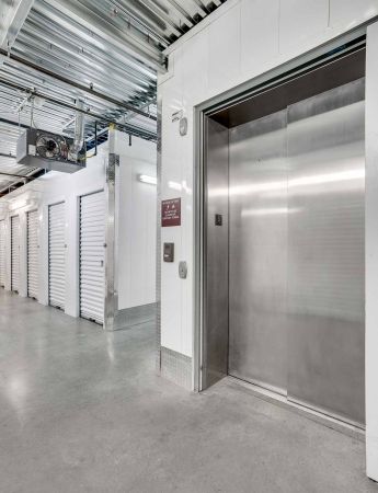 SecureSpace Self Storage Portland 16th - 1323 Northwest 16th Avenue