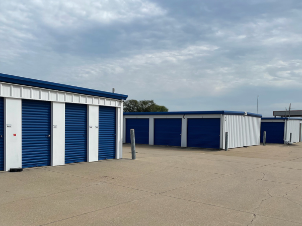 Storage Rentals of America - Des Moines - NE 14th St - 5499 Ne 14th St
