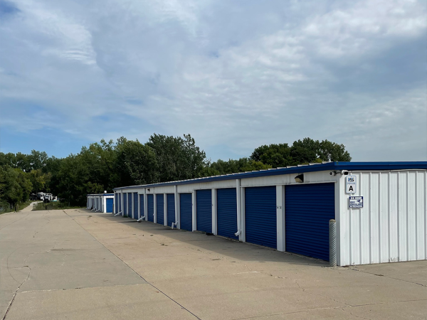 Storage Rentals of America - Des Moines - NE 14th St - 5499 Ne 14th St