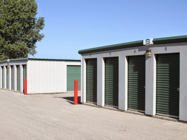 Storage Rentals of America - Rochester - Hadley View Court NE - 1308 Hadley View Court Northeast