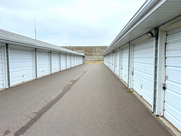 Storage Rentals of America - Big Lake - 198th Avenue - 18055 198th Avenue