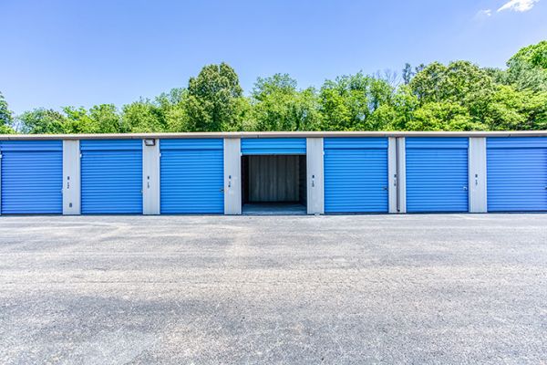 SmartStop Self Storage - Asheville - 40 Wilmington St - 40 Wilmington Street