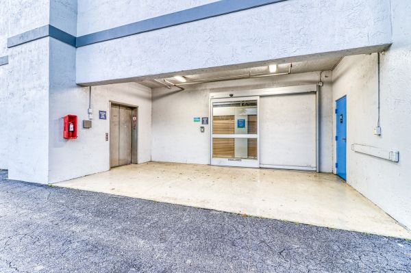 SmartStop Self Storage - Royal Palm Beach - 10719 Southern Blvd - 10719 Southern Boulevard