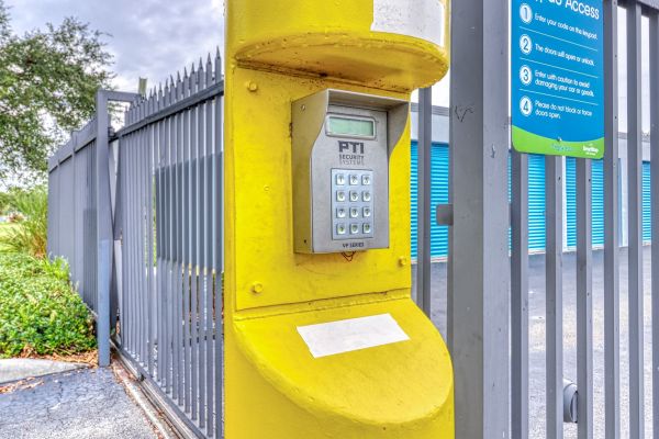 SmartStop Self Storage - Royal Palm Beach - 10719 Southern Blvd - 10719 Southern Boulevard