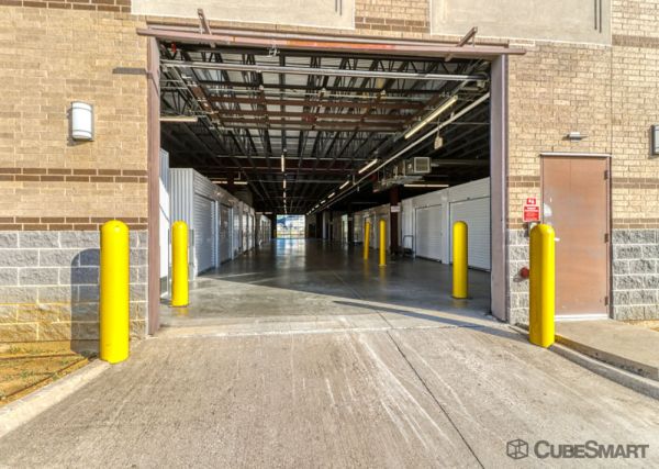 CubeSmart Self Storage - TX Burleson Miles Ave - 201 Miles Avenue