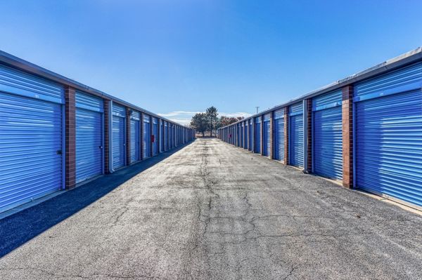 SmartStop Self Storage - Crestwood - 4747 W Calumet Sag Rd - 4747 West Calumet Sag Road