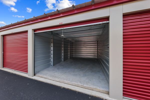 Storage Sense - Flint - 5172 Saginaw Road