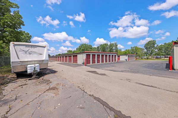 Storage Sense - Flint - 5172 Saginaw Road