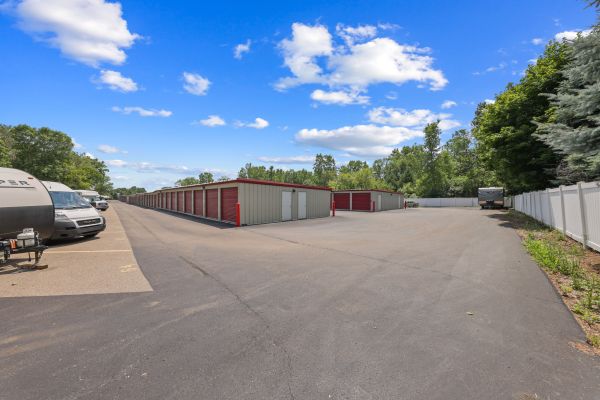 Storage Sense - Flint - 5172 Saginaw Road