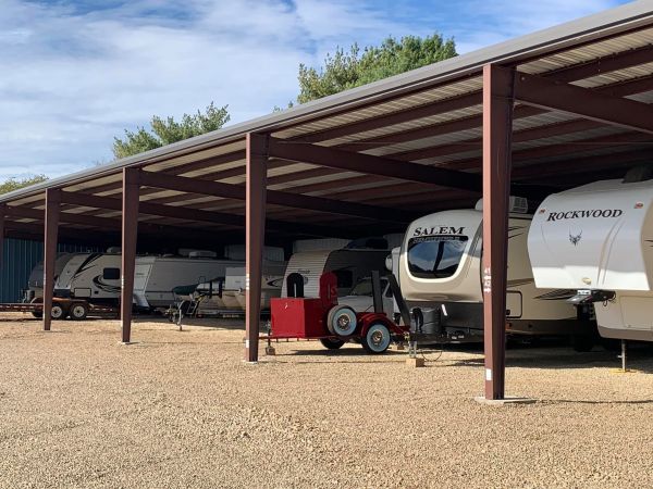 Honey Badger Storage LLC - 1020 Griffith Street
