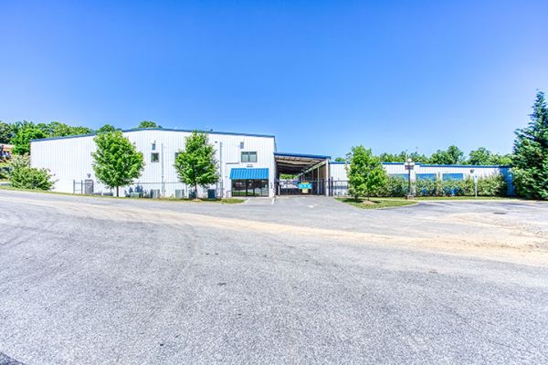 SmartStop Self Storage - Asheville - 90 Highland Ctr Blvd - 90 Highland Center Boulevard