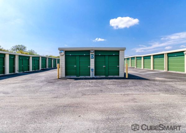 CubeSmart Self Storage - TX Converse Kittyhawk Rd - 8150 Kitty Hawk Road