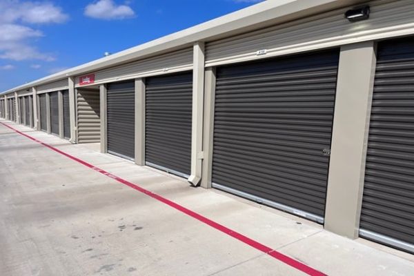 Public Storage - Fort Worth - 2400 Riverside Dr - 2400 S Riverside Dr